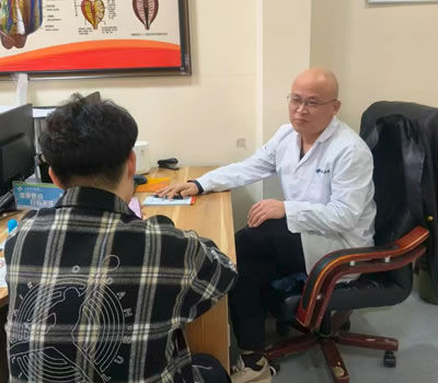 乌海市|男科医师高朋磊：守护男性健康，专业男科诊疗